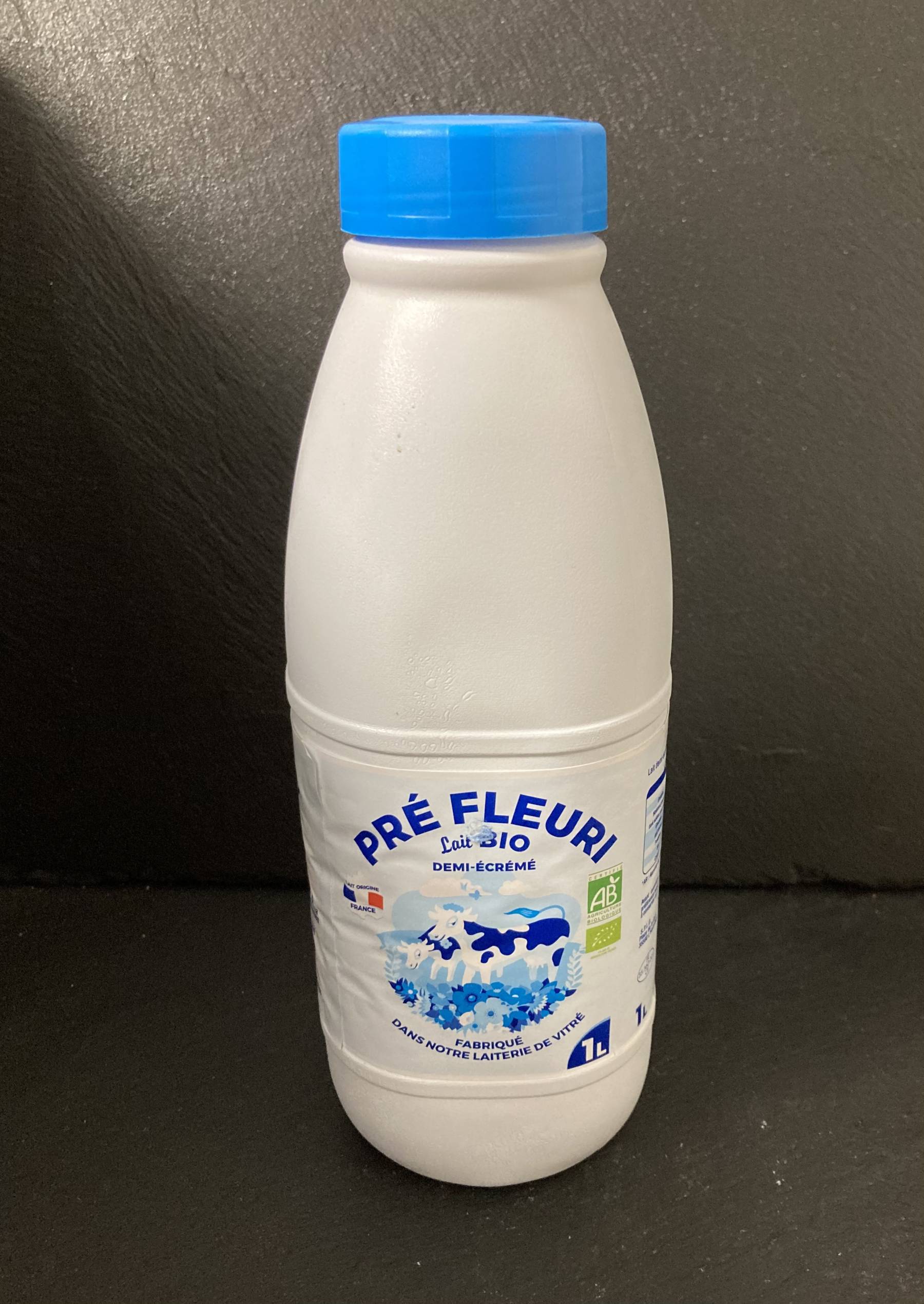 Lait bio UHT demi écrémé 